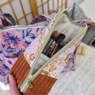 Kollarik Makeup Pouch 2